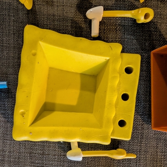 Vintage SpongeBob SquarePants Potato Head 2006 Set & 2002 Play-Doh SpongeBob Set - Picture 3 of 11